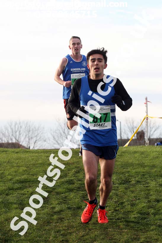 Mens under-20s North Eastern Cross Country, Redcar. Photo:  David T. Hewitson/Sports for All Pics